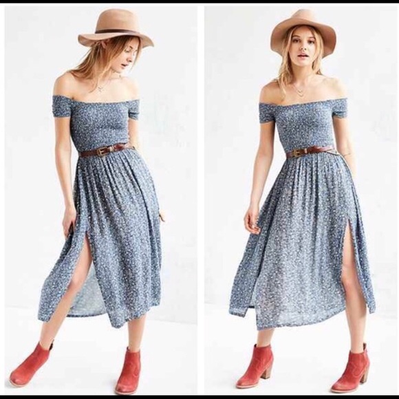 urban outfitters off the shoulder dress